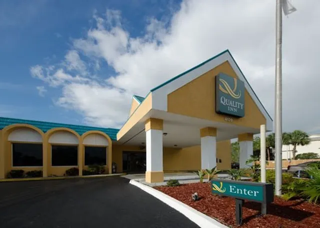 Econo Lodge Tampa near Busch Gardens