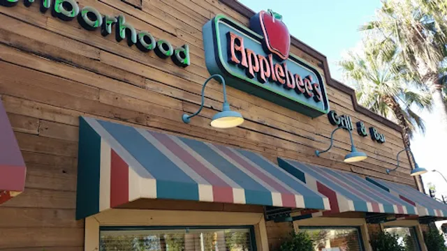 Applebee's Grill + Bar