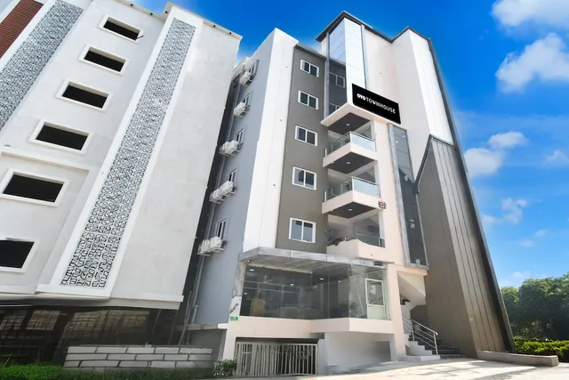 Townhouse Orion Hotel