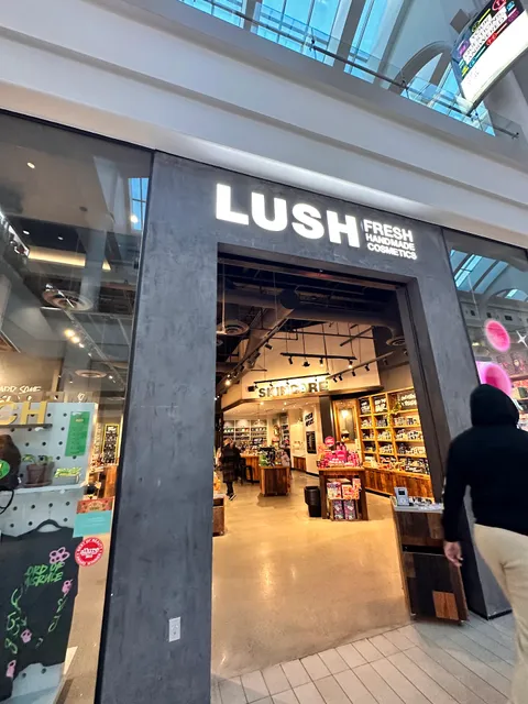 Lush Cosmetics Menlo Park