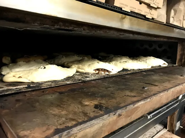 Buon Gusto Pizzeria & Grill