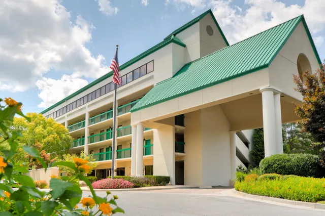 Quality Inn Near the Island Pigeon Forge