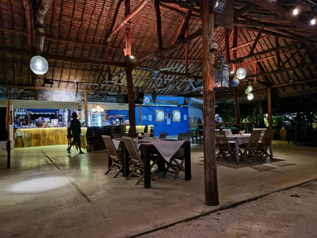 Reefers Restaurant & Rum Bar