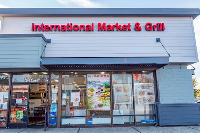 International Market & Grill
