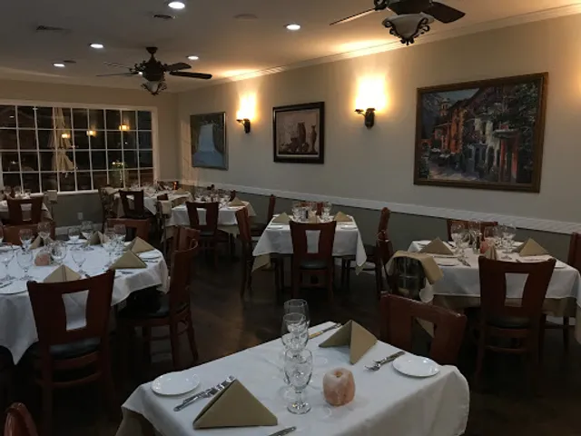 Dolce Restaurant