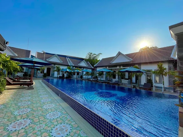 Champs Elysées Boutique Hotel