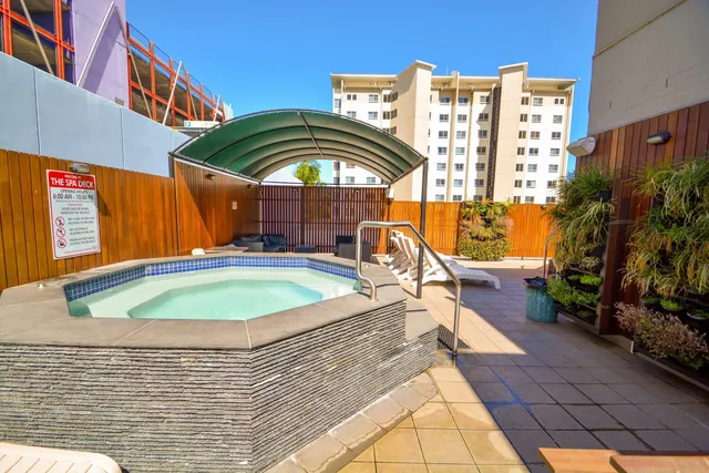 Chilli's Backpackers