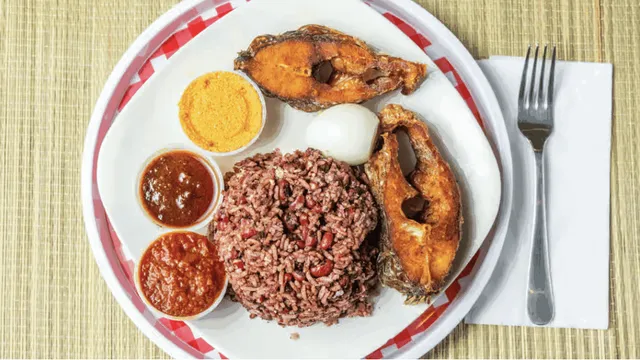 Ginnies bakery and African cuisine