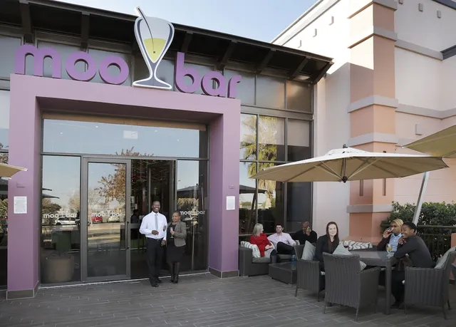 Peermont Metcourt Hotel at Rio