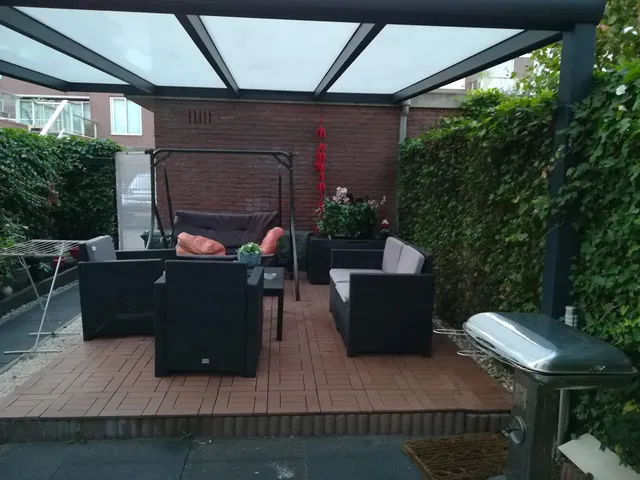 Sewdien’s Apartment Maashaven