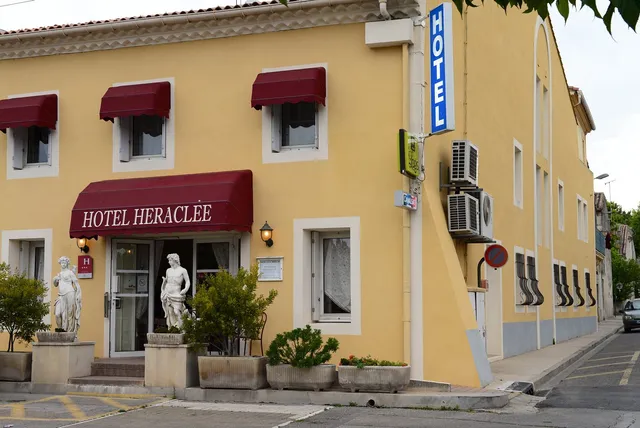 Logis Hôtel Héraclée