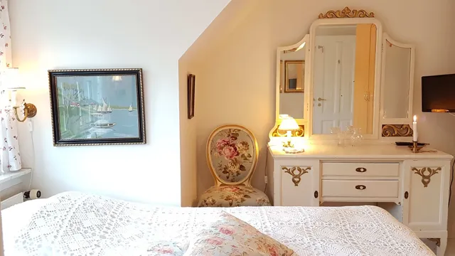 Bed and Breakfast Juelsminde - White House