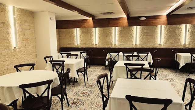 Alba's Pizzeria & Restaurant