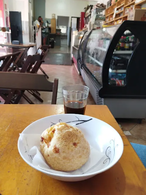 casa do pão de queijo do zaza