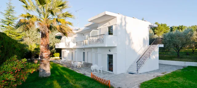 Villa Bianca Studios