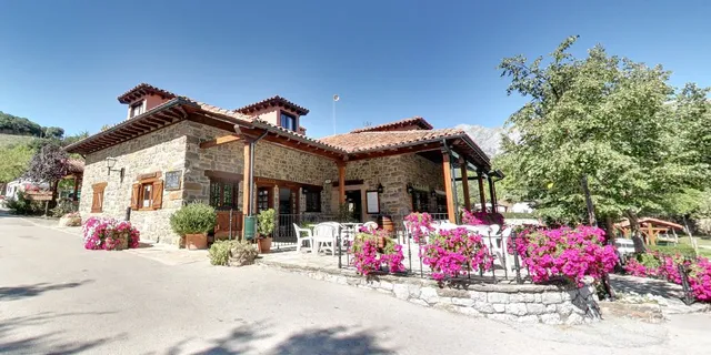 Camping La Viorna Picos de Europa