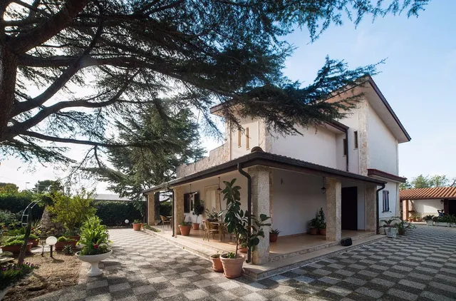 Romantica Bed & Breakfast