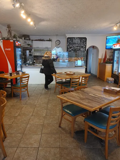 Bidule Restaurant + Bar