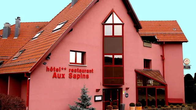 Logis Hôtel Aux Sapins