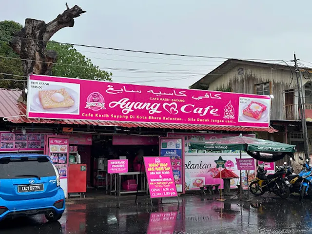Ayang Cafe