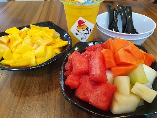 Bingsoo21 Snack & Dessert Cafe