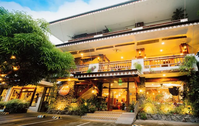 Antonio's Bed and Breakfast Hotel