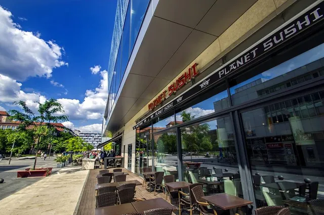 Planet Sushi