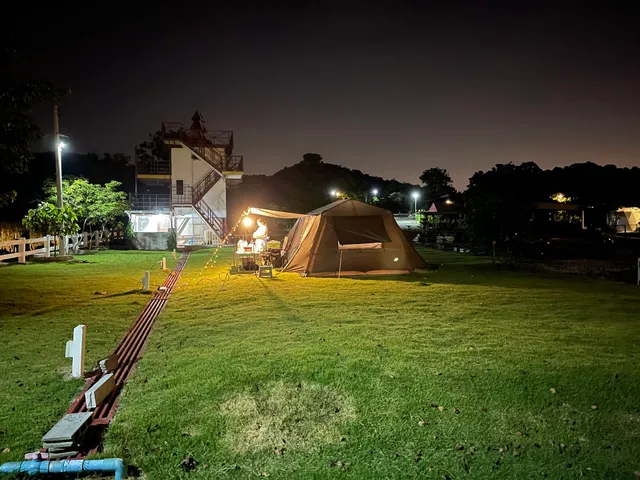 ภูตะวันแค้มป์ปิ้งวิว(Phutawan camping view)