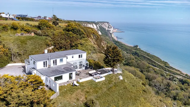 Eagles Nest Holiday Home