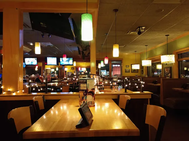 Applebee's Grill + Bar