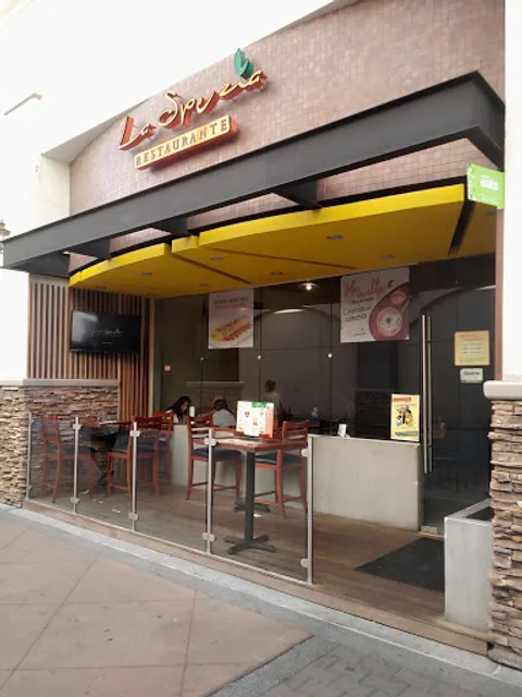 La Spezia Restaurante Plaza Río