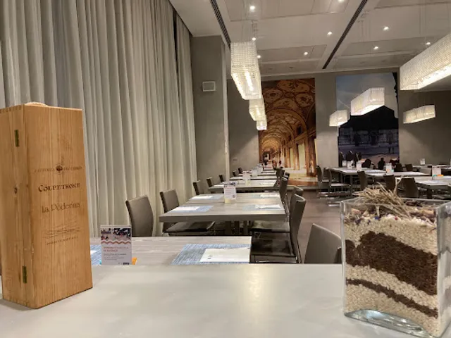 Fuori Porta Bar & Restaurant by “UNA cucina”