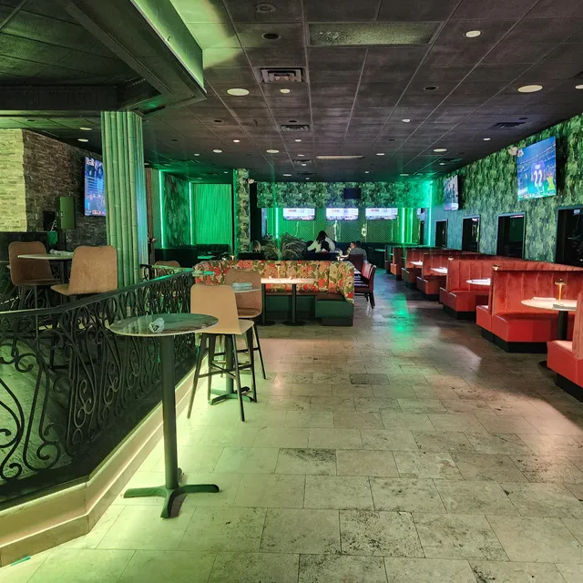 Sasha Kitchen & Cocktails