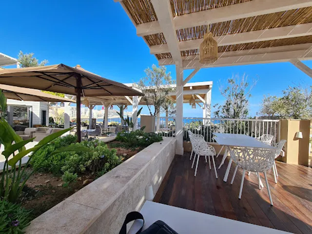 Giuseppi's Bar & Bistro