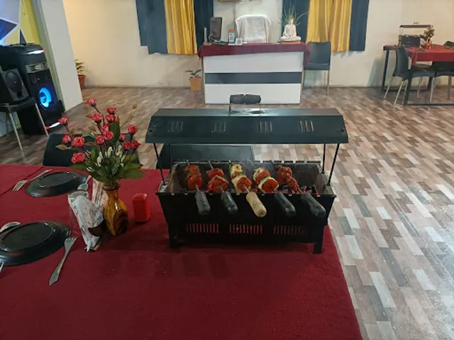 The BarbeQue Junction