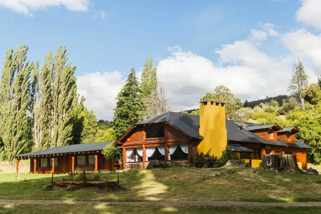 Hotel De Campo Valle Del Carrileufu