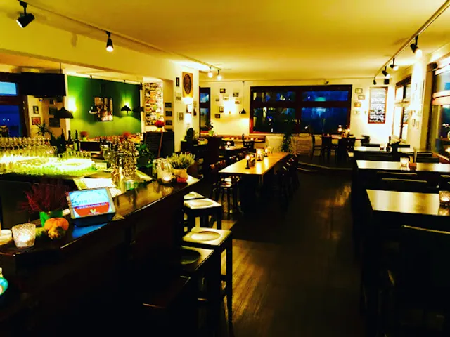 HEIMKABINE - RESTAURANT & SPORTSBAR & EVENTS