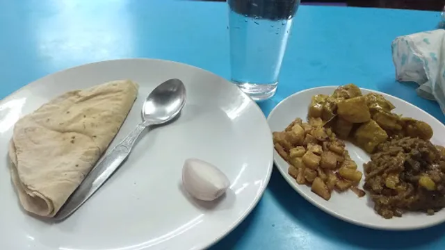 New Lake View Hotel and Restaurant