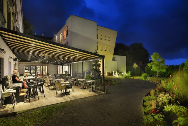 Chateau Loucen Garden Retreat