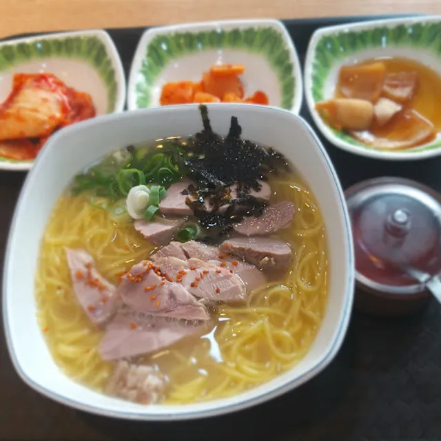 Jeju meat noodles