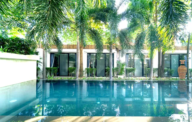 Tunnel Urban Retreat