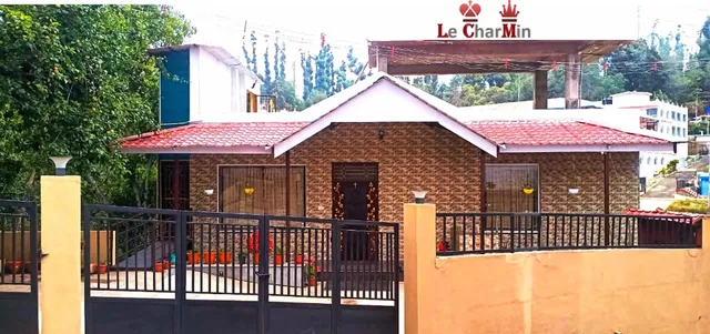 Le CharMin Homestay