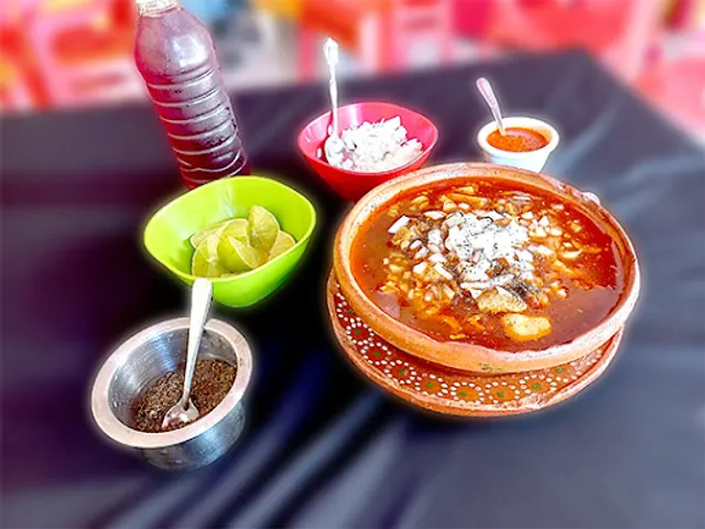 Los alebrijes Pozoleria y Taqueria Mexicana