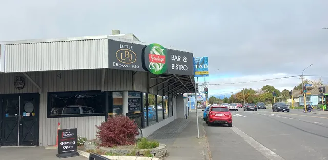 LITTLE BROWN JUG (LBJ) Pub