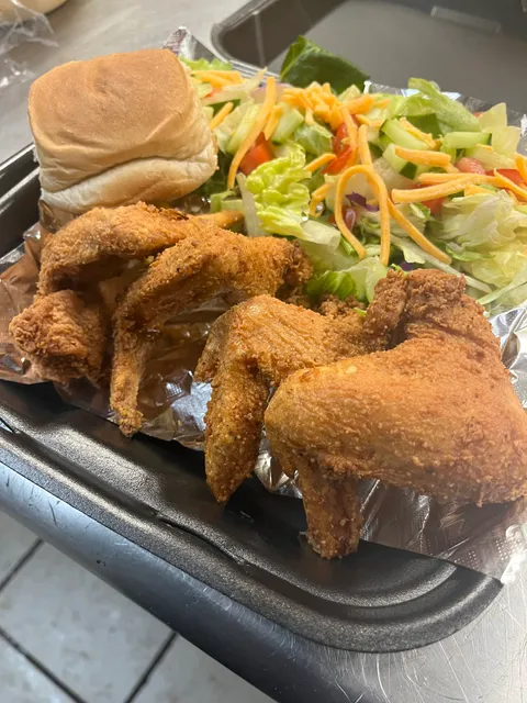 Ole Hutcherson Trading Post Restaurant & Southwest Mississippi Exhibit