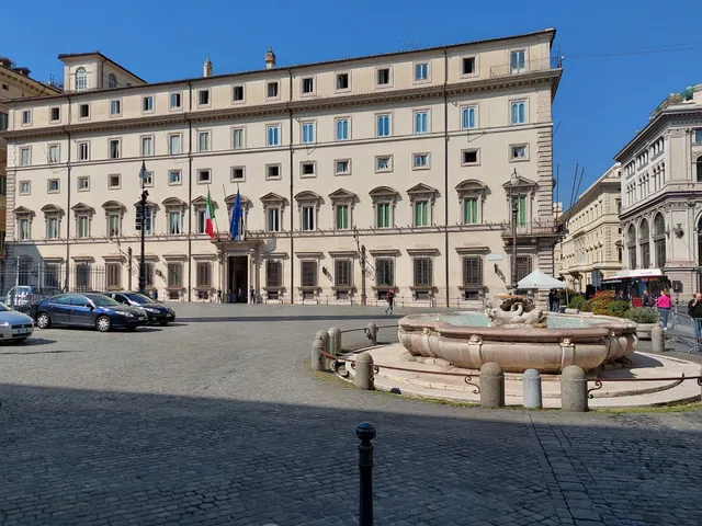Piazza Colonna