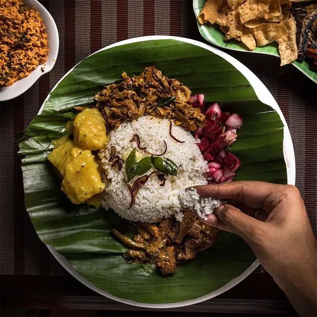 Royal food court madawala