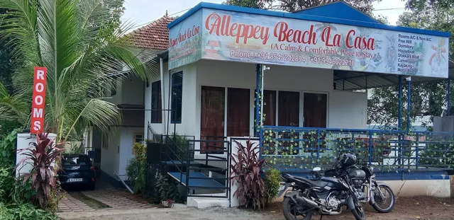 Alleppey Beach La Casa