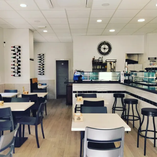 Daniel's Cervecería - Restaurante