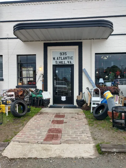 Lake Country Flea Market